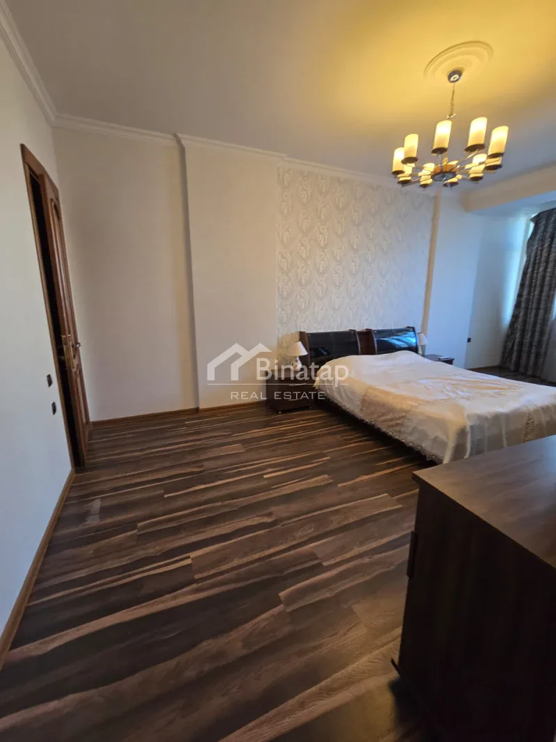 Satılır 3 otaqlı yeni tikili 175 m², Yasamal qəs. — şəkil 17