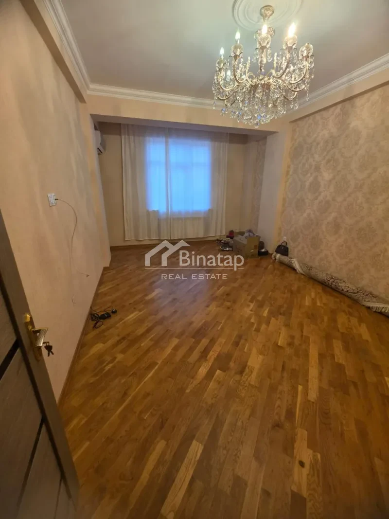 Satılır 2 otaqlı yeni tikili 70 m², Avtovağzal m.