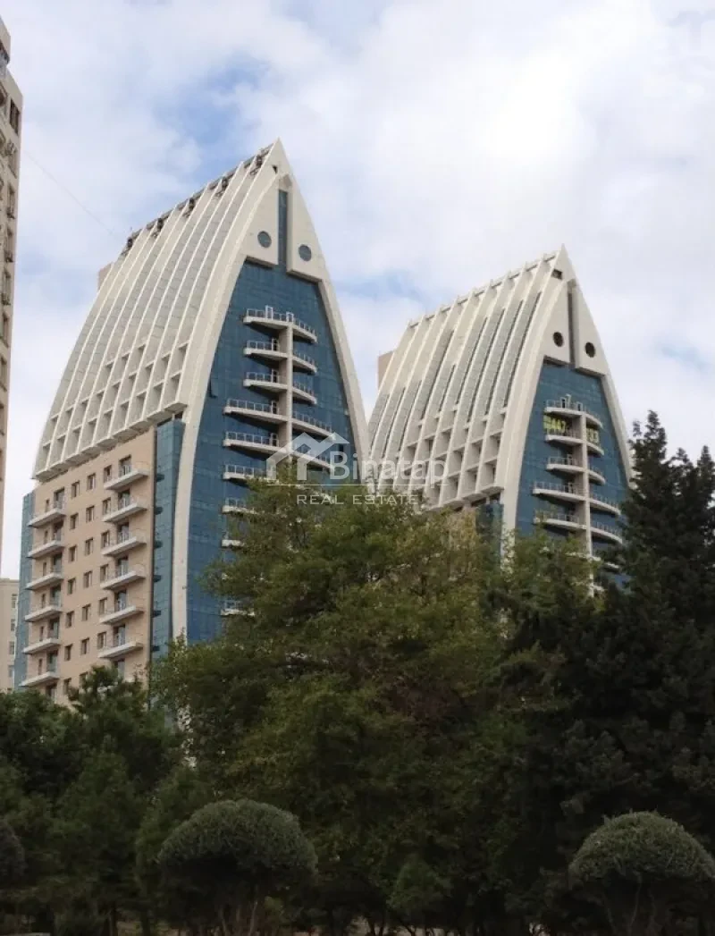 Satılır 3 otaqlı yeni tikili 148 m², İçərişəhər m.