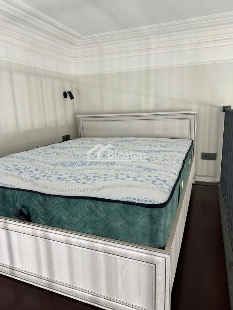 Satılır 1 otaqlı köhnə tikili 40 m², Səbail r. — şəkil 4