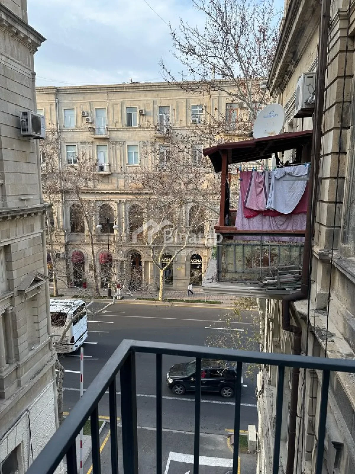 Satılır 1 otaqlı köhnə tikili 40 m², Səbail r. — şəkil 7