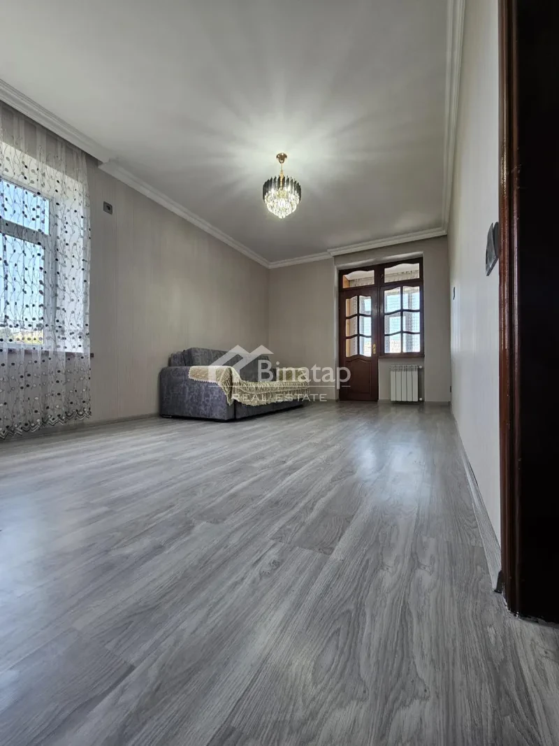 Satılır 2 otaqlı köhnə tikili 37 m², Neftçilər m.
