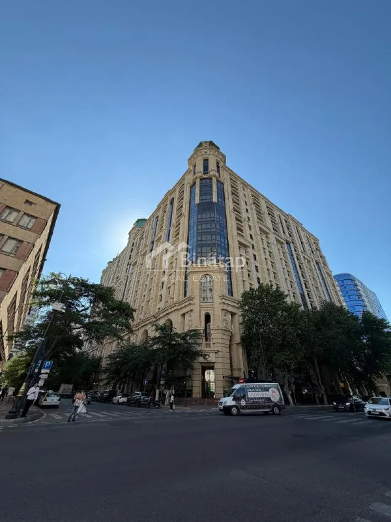 Satılır 4 otaqlı yeni tikili 212 m², Yasamal r.
