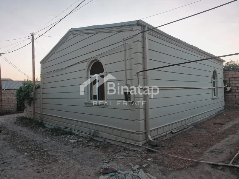 Satılır 3 otaqlı həyət evi / bağ evi 90 m², Binəqədi r. — şəkil 2