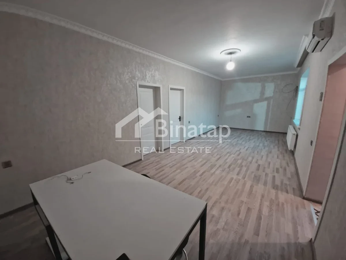 Satılır 3 otaqlı həyət evi / bağ evi 90 m², Binəqədi r. — şəkil 8
