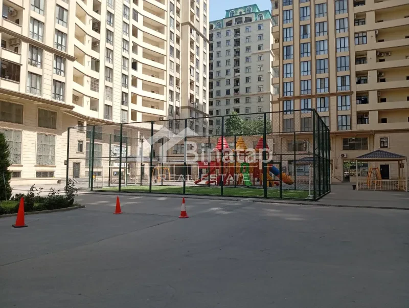 Сдаётся 3-комн. новостройка 145 м², м. 28 Мая