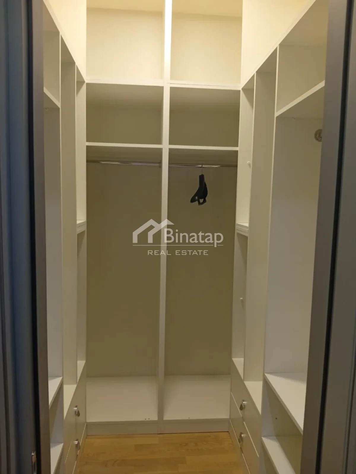Сдаётся 3-комн. новостройка 145 м², м. 28 Мая — фото 5