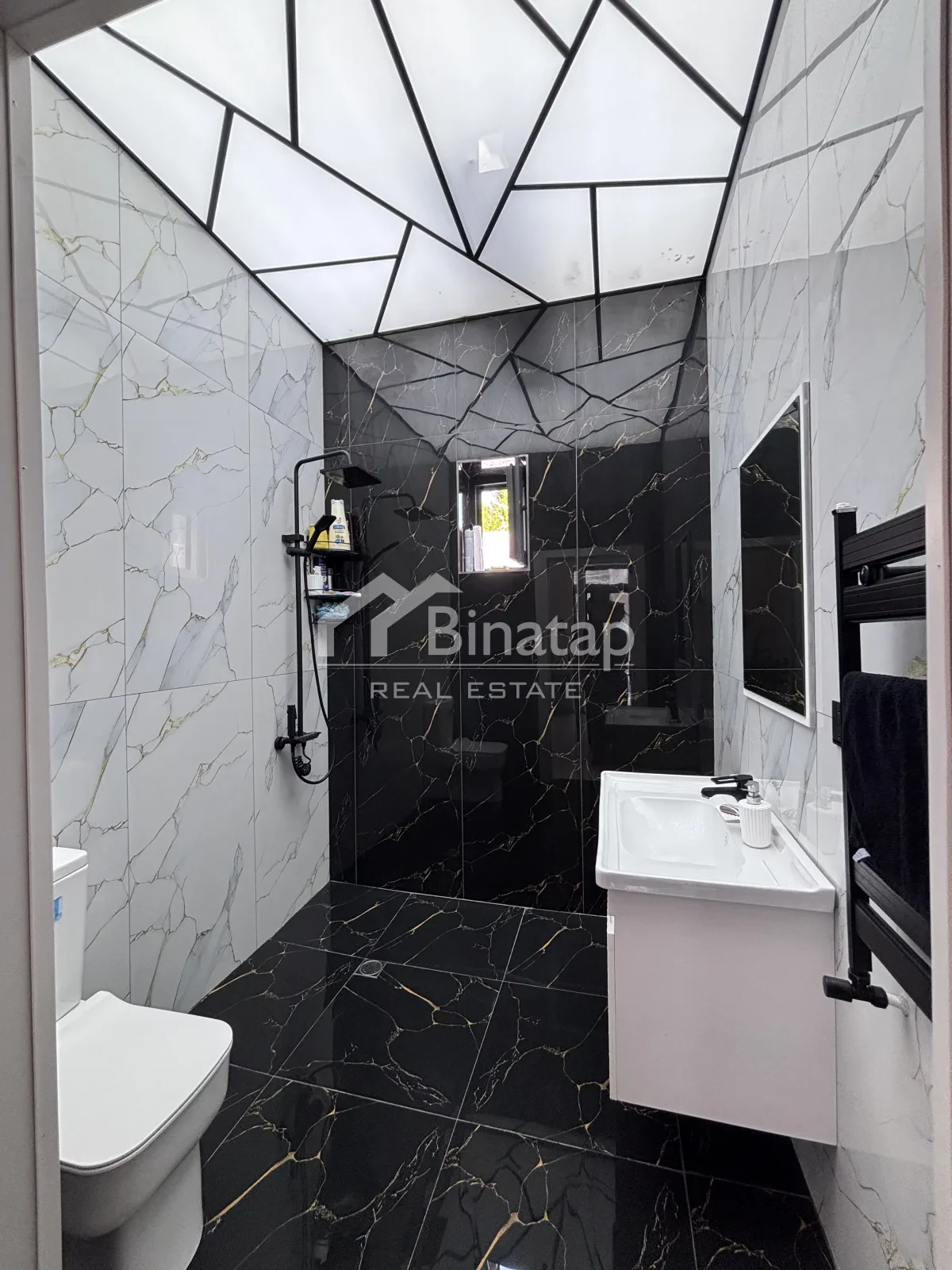 Satılır 3 otaqlı həyət evi / bağ evi 78 m², Novxanı qəs. — şəkil 14