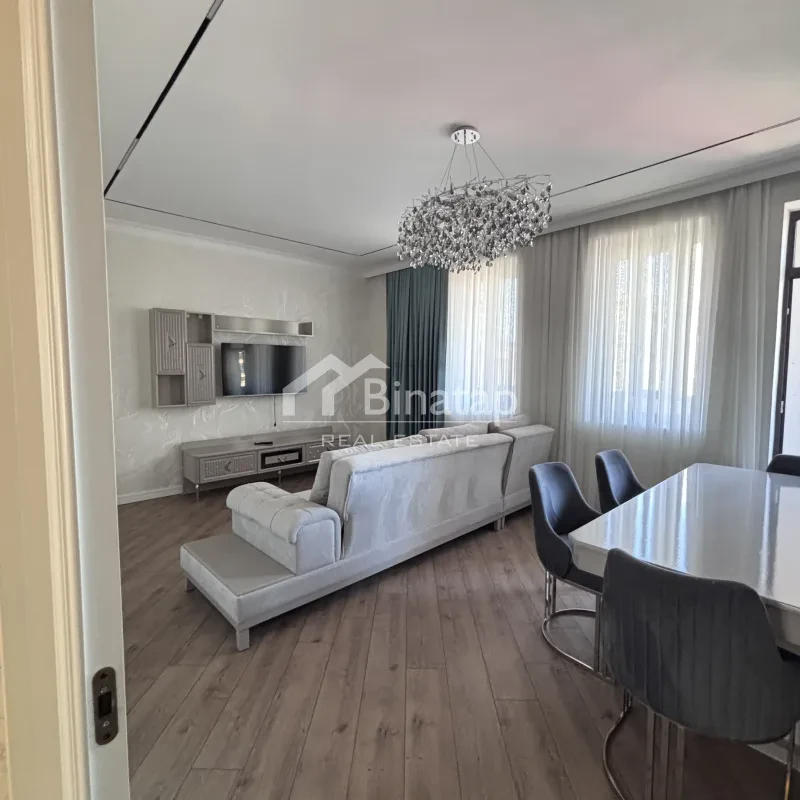 Satılır 3 otaqlı yeni tikili 130 m², Memar Əcəmi m.