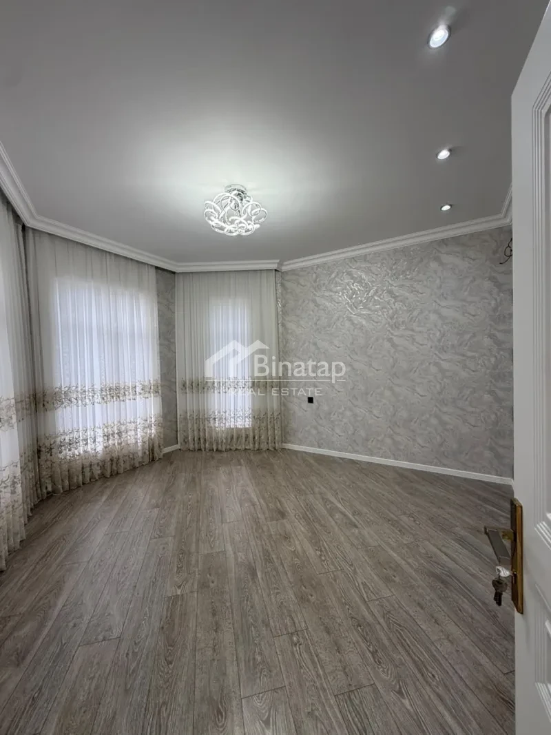 Satılır 4 otaqlı həyət evi / bağ evi 180 m², Novxanı qəs. — şəkil 8