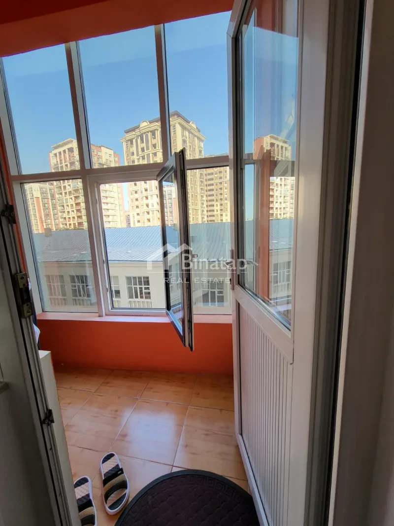 Satılır 2 otaqlı yeni tikili 74 m², 28 May m. — şəkil 16
