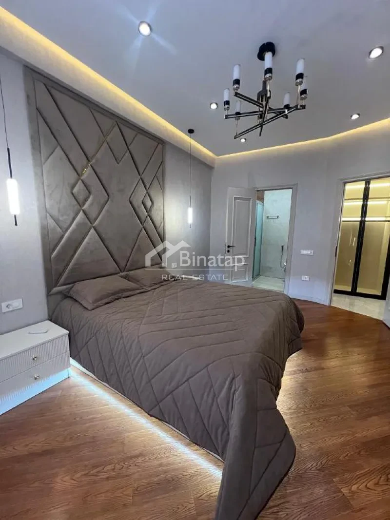Satılır 4 otaqlı yeni tikili 145 m², 8 Noyabr m. — şəkil 5