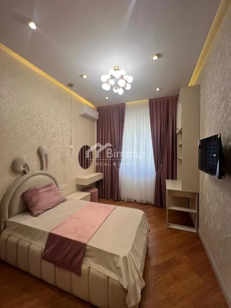 Satılır 4 otaqlı yeni tikili 145 m², 8 Noyabr m. — şəkil 7