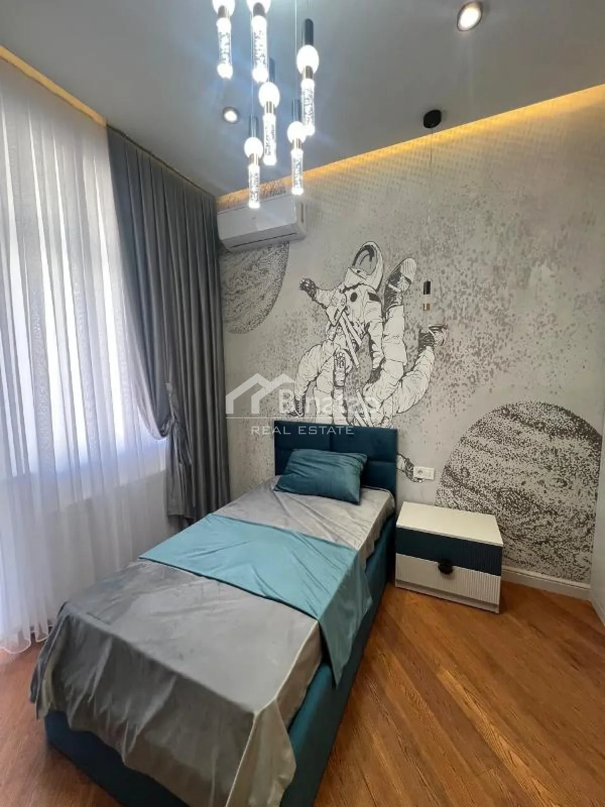 Satılır 4 otaqlı yeni tikili 145 m², 8 Noyabr m. — şəkil 10