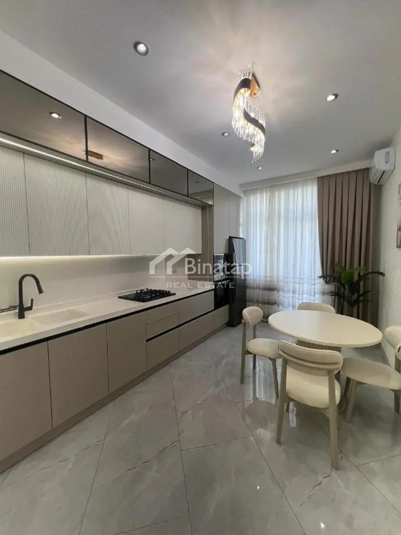 Satılır 4 otaqlı yeni tikili 145 m², 8 Noyabr m. — şəkil 12