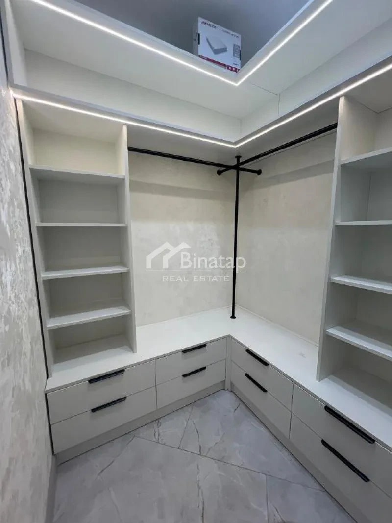 Satılır 4 otaqlı yeni tikili 145 m², 8 Noyabr m. — şəkil 15
