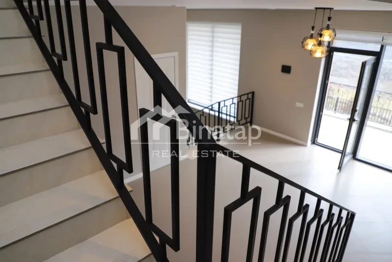 Satılır 5+ otaqlı həyət evi / bağ evi 300 m², Qax r. — şəkil 17