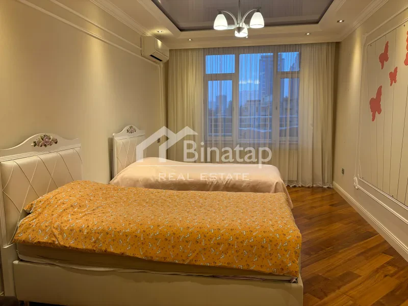 Satılır 4 otaqlı yeni tikili 180 m², Gənclik m. — şəkil 8
