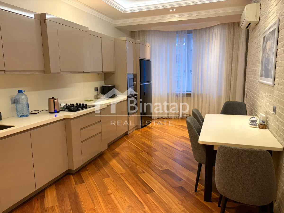 Satılır 4 otaqlı yeni tikili 180 m², Gənclik m. — şəkil 11