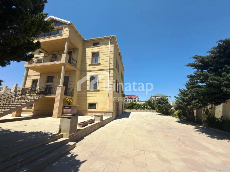 Satılır 5+ otaqlı həyət evi / bağ evi 300 m², Novxanı qəs. — şəkil 6