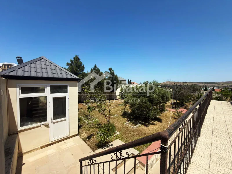 Satılır 5+ otaqlı həyət evi / bağ evi 300 m², Novxanı qəs. — şəkil 10