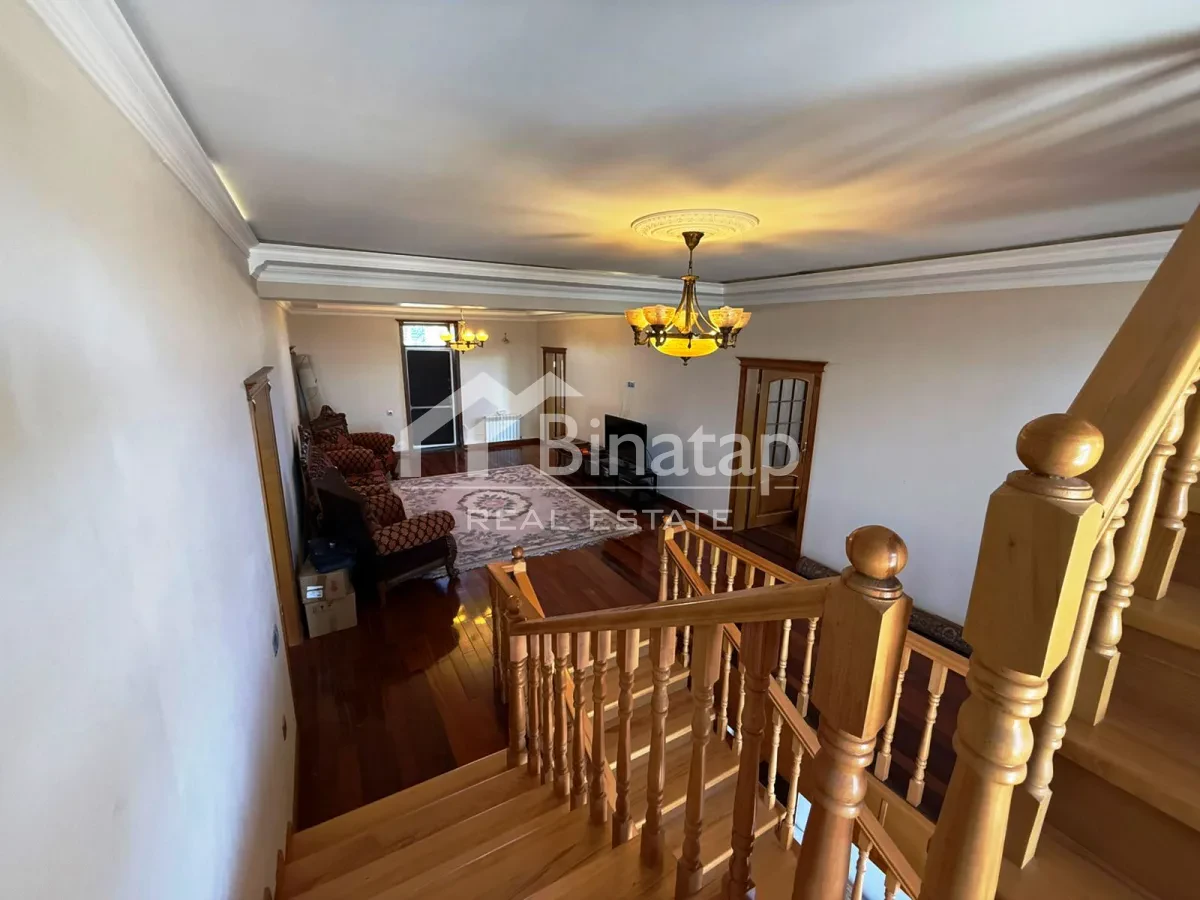 Satılır 5+ otaqlı həyət evi / bağ evi 300 m², Novxanı qəs. — şəkil 18
