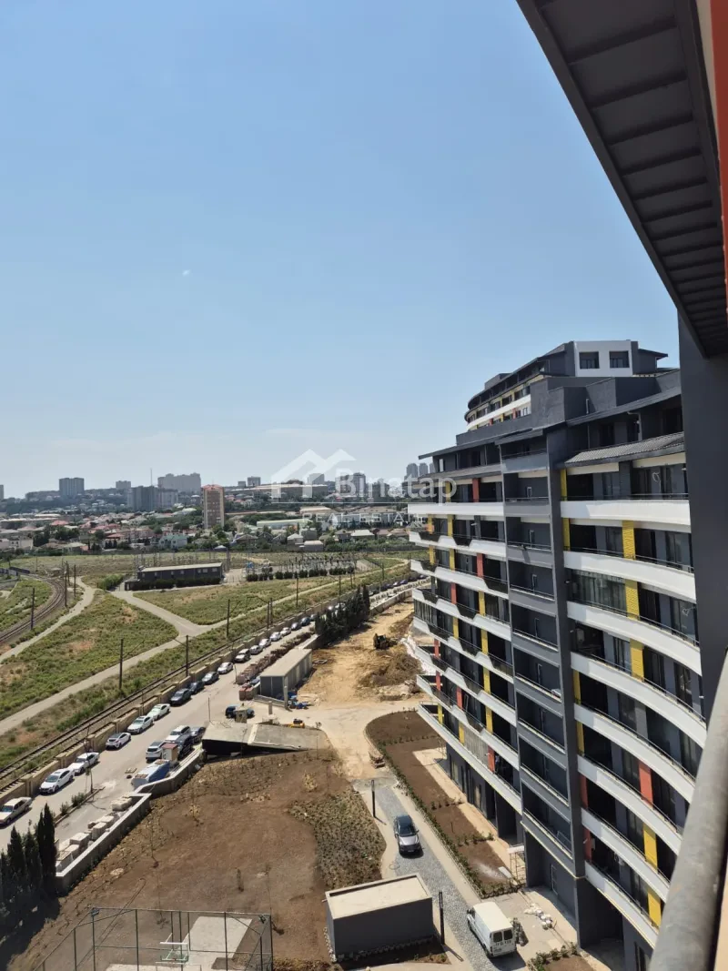 Satılır 2 otaqlı yeni tikili 72 m², Avtovağzal m. — şəkil 2