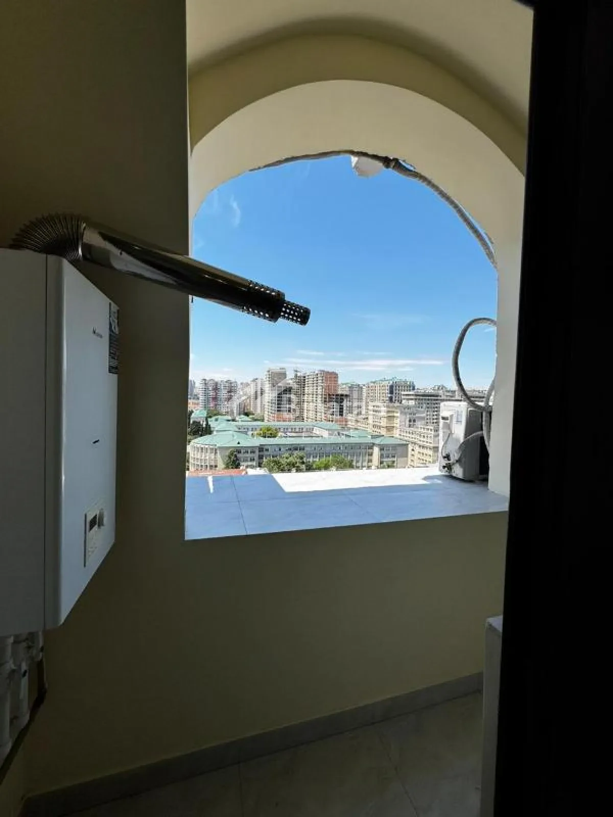 Satılır 3 otaqlı yeni tikili 112 m², 8 Noyabr m. — şəkil 18