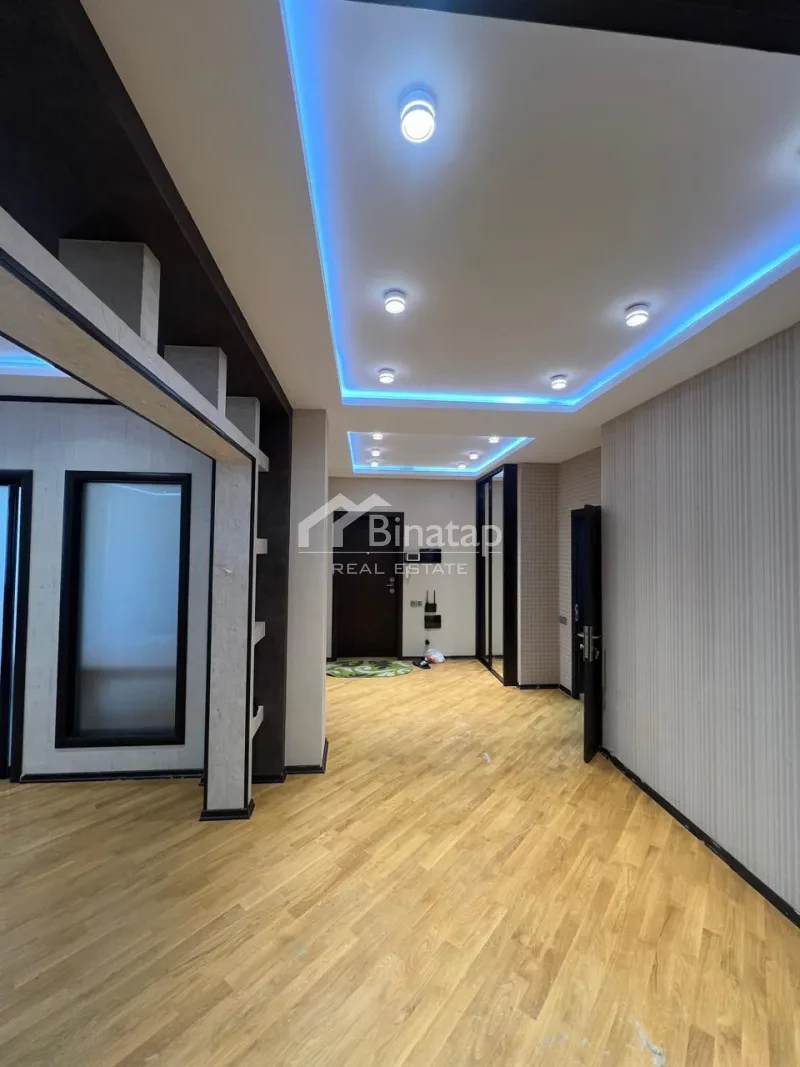 Satılır 3 otaqlı yeni tikili 147 m², 8 Noyabr m. — şəkil 14