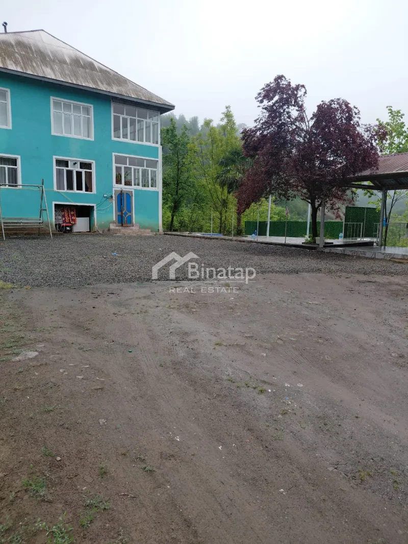İcarəyə verilir 5+ otaqlı həyət evi / bağ evi 170 m², Lerik r.