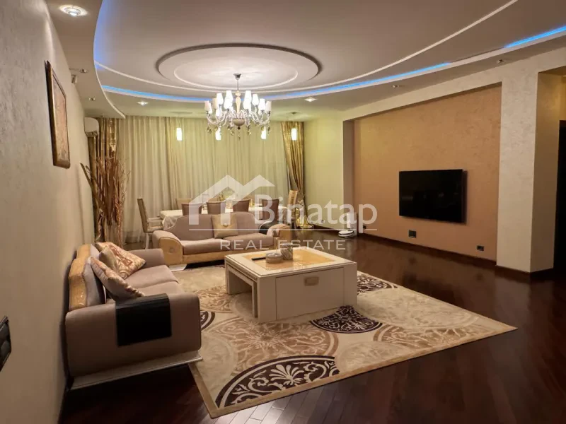 Satılır 4 otaqlı yeni tikili 200 m², Elmlər Akademiyası m.