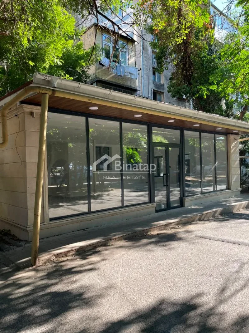 Satılır obyekt 200 m², Elmlər Akademiyası m.
