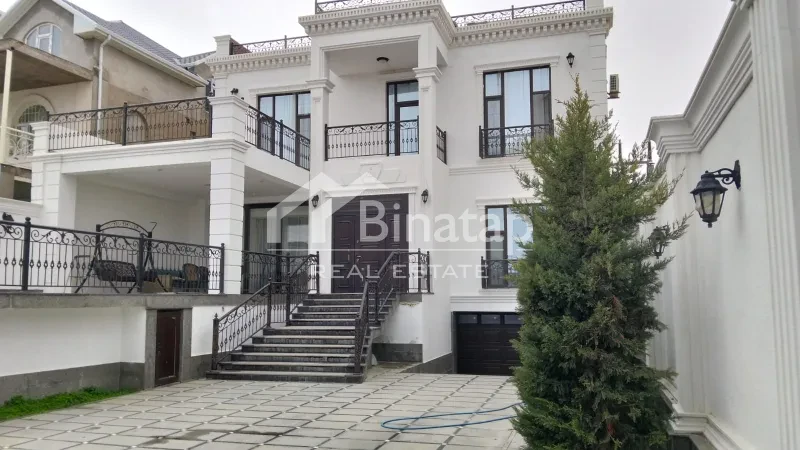 Satılır 5+ otaqlı həyət evi / bağ evi 550 m², Badamdar qəs.