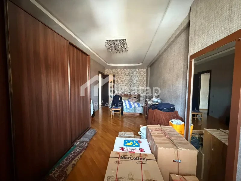 Satılır 3 otaqlı yeni tikili 138 m², 8 Noyabr m. — şəkil 3