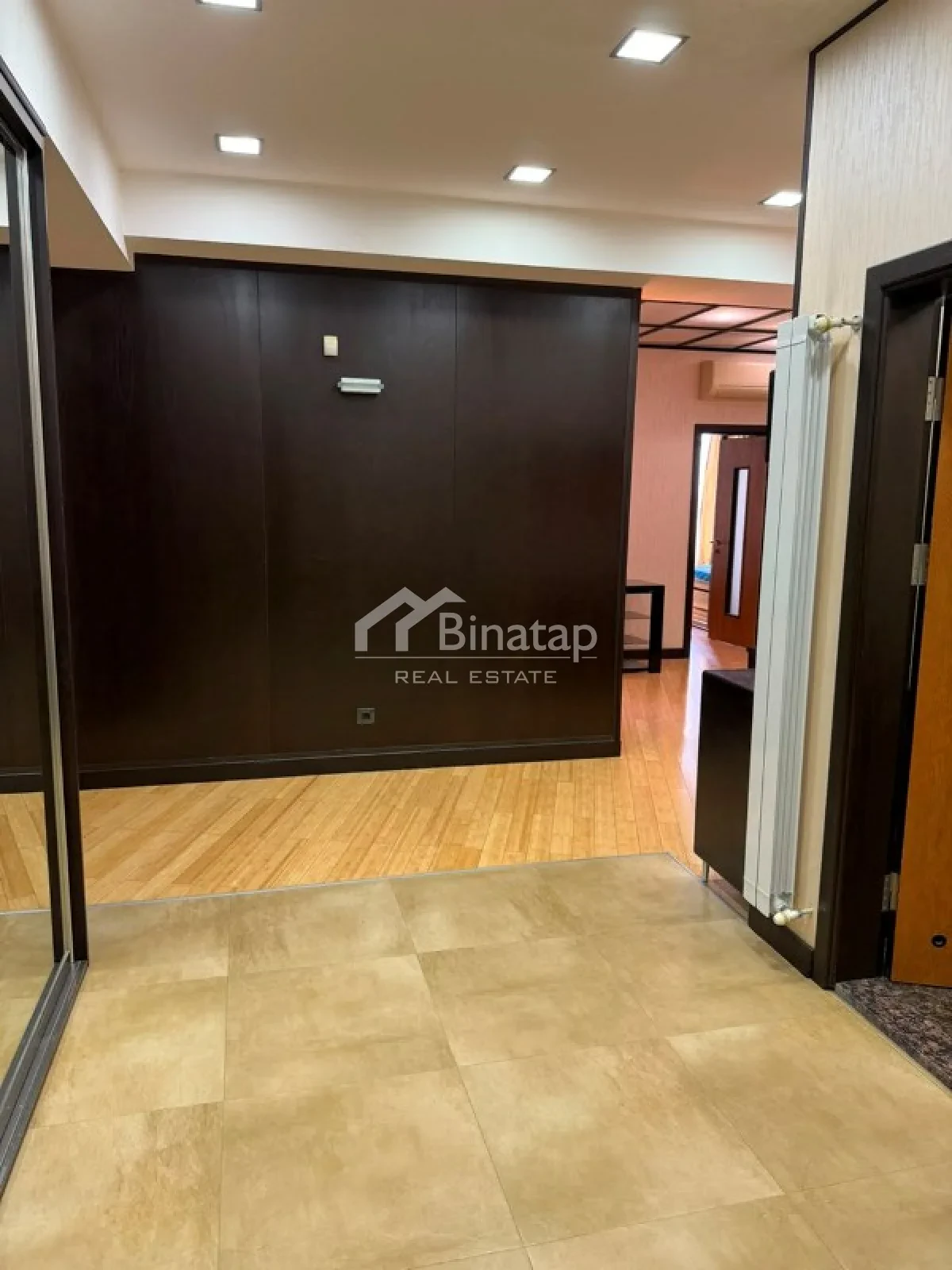 Satılır 3 otaqlı yeni tikili 105 m², 8 Noyabr m. — şəkil 6