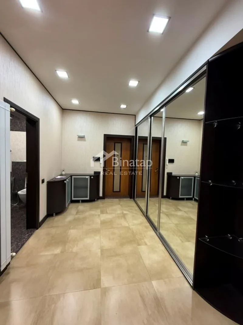 Satılır 3 otaqlı yeni tikili 105 m², 8 Noyabr m. — şəkil 8