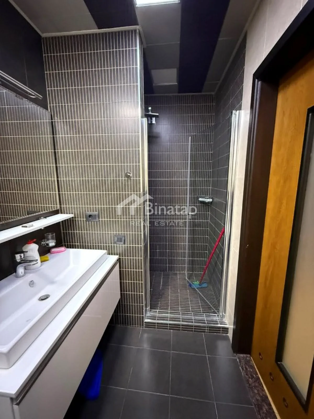 Satılır 3 otaqlı yeni tikili 105 m², 8 Noyabr m. — şəkil 13