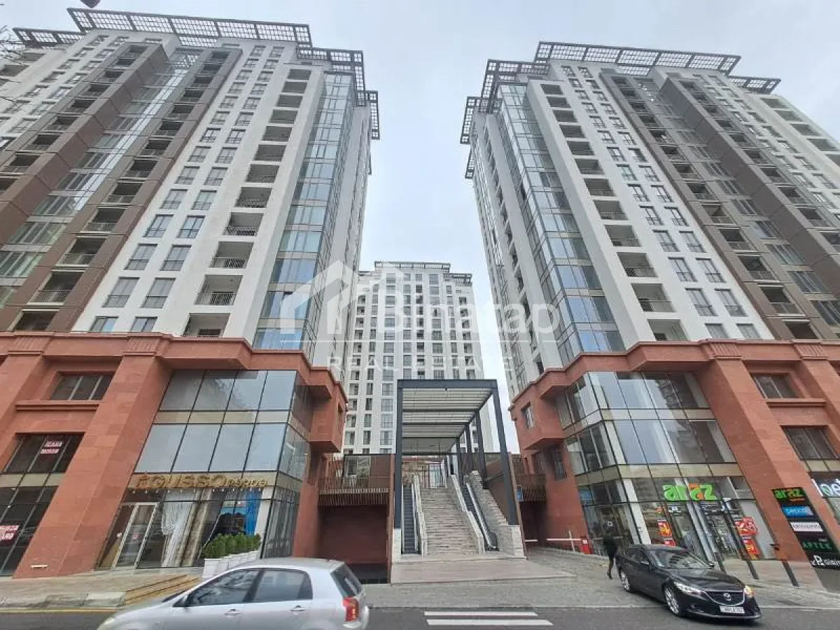Satılır 4 otaqlı yeni tikili 162 m², Elmlər Akademiyası m. — şəkil 1