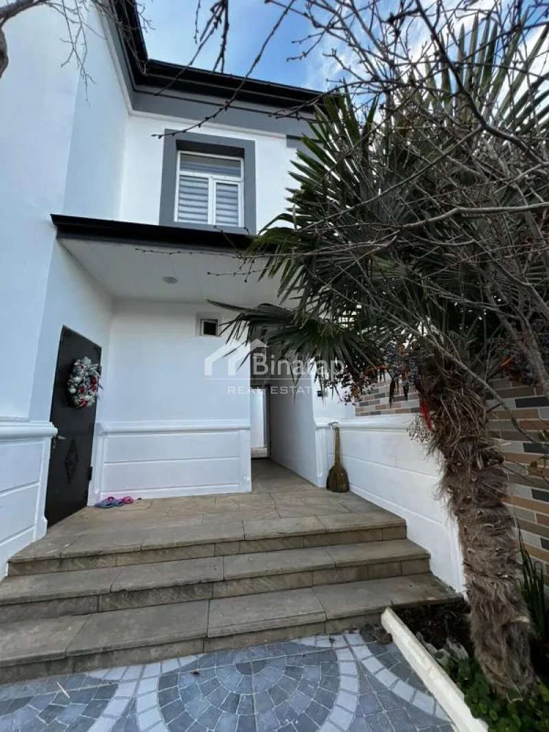 Satılır 5+ otaqlı həyət evi / bağ evi 200 m², Badamdar qəs. — şəkil 5