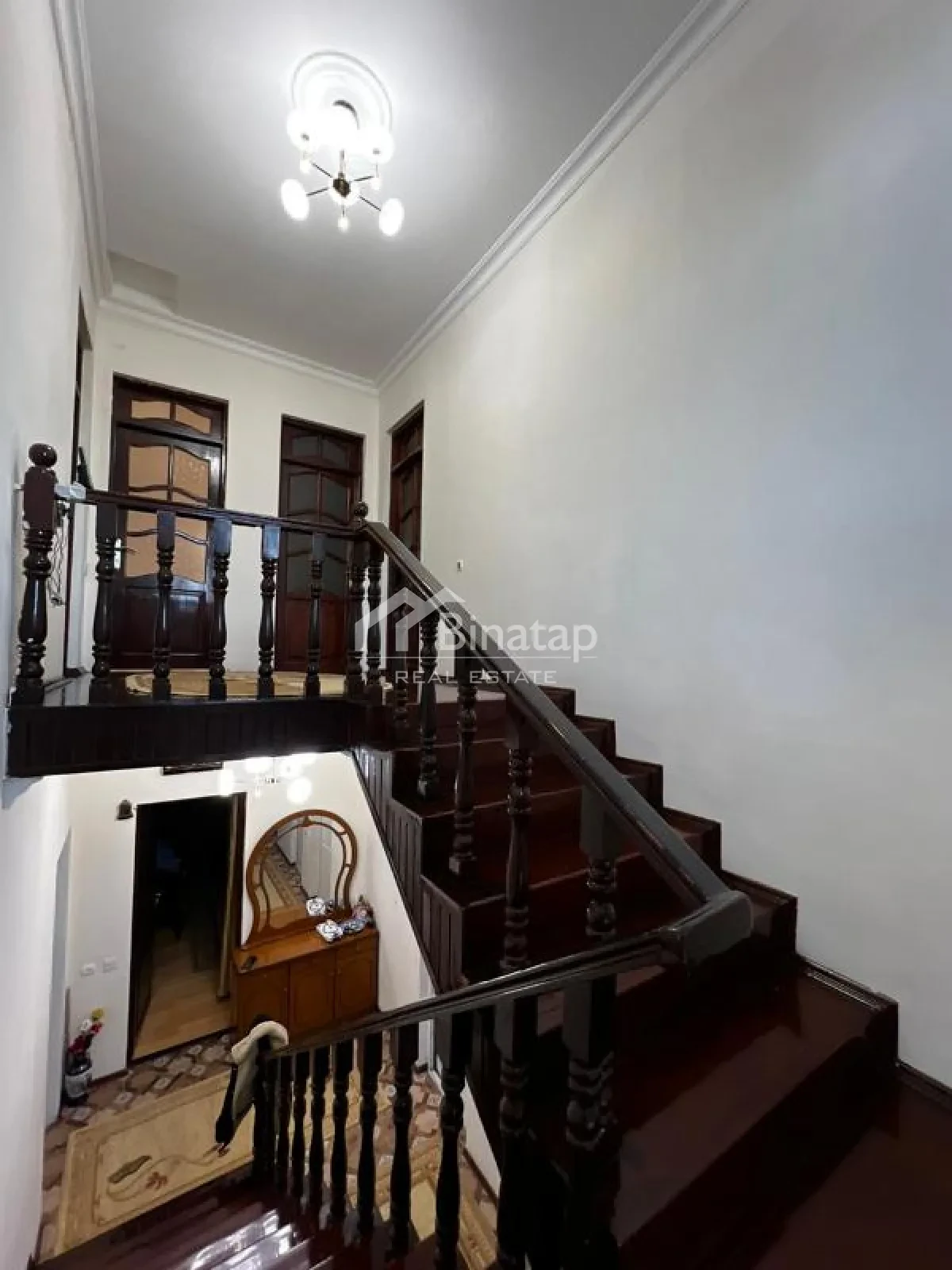 Satılır 5+ otaqlı həyət evi / bağ evi 200 m², Badamdar qəs. — şəkil 18