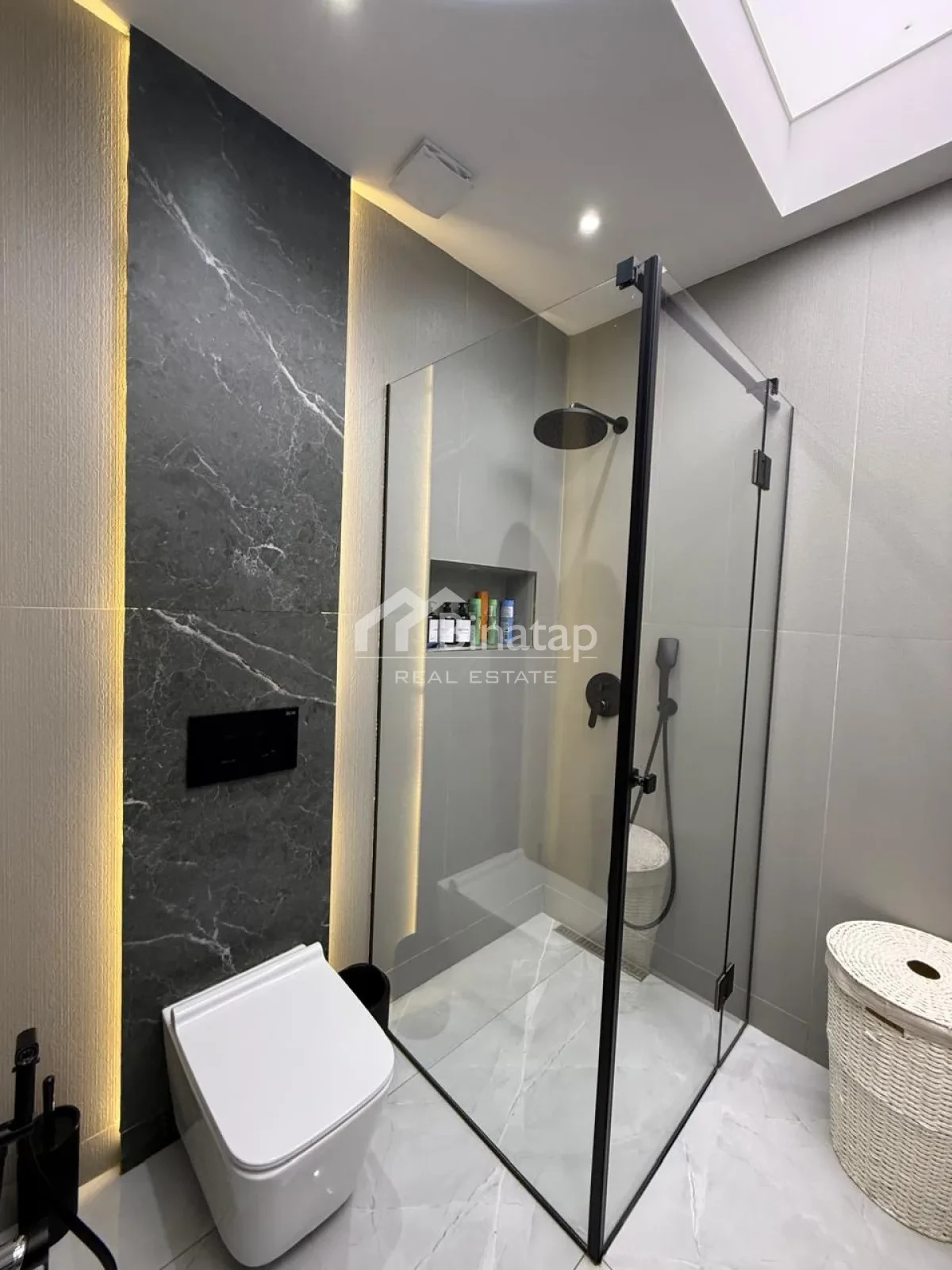 Satılır 3 otaqlı yeni tikili 135 m², 28 May m. — şəkil 9