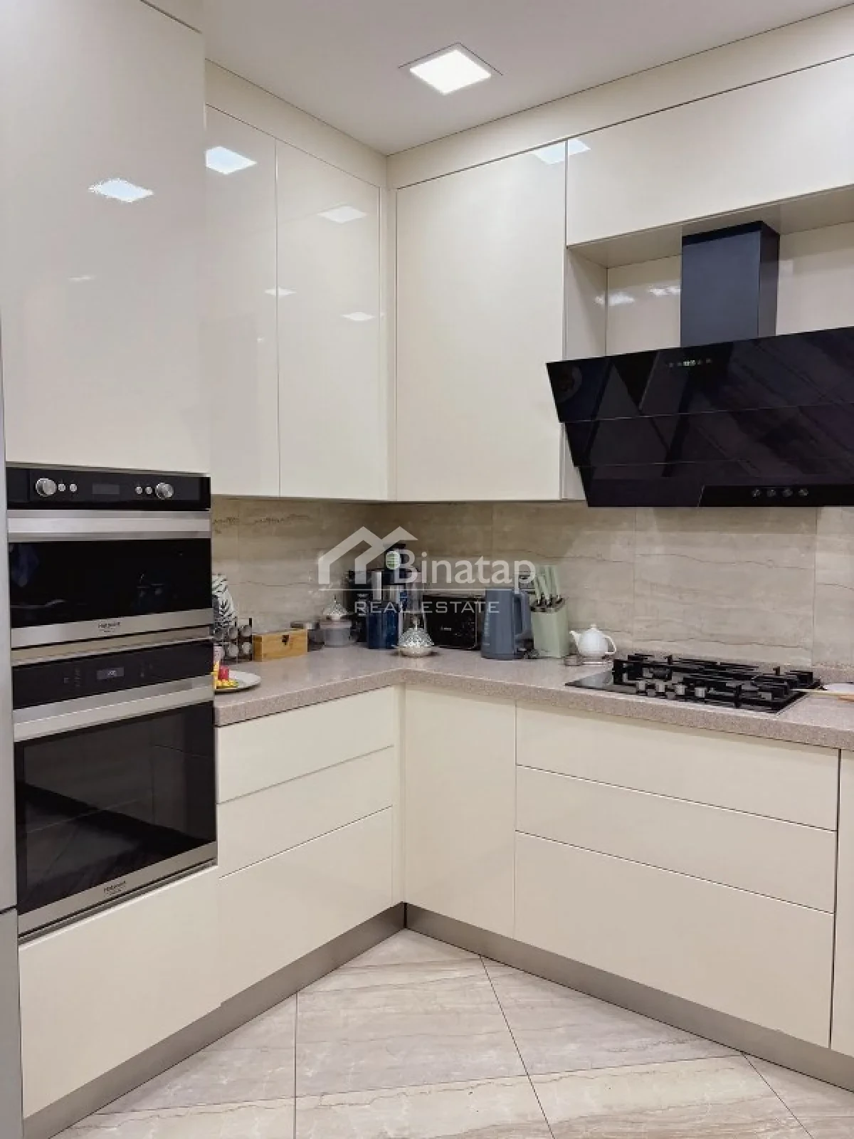 Satılır 3 otaqlı yeni tikili 116 m², 28 May m. — şəkil 6