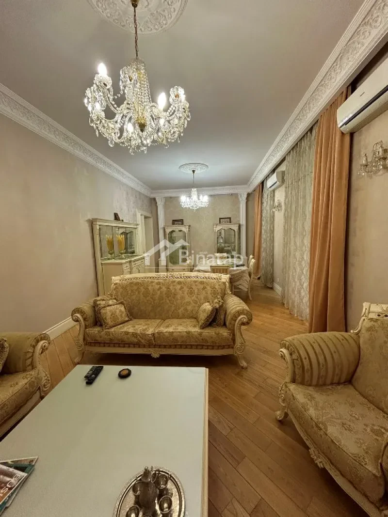İcarəyə verilir 4 otaqlı köhnə tikili 200 m², İçərişəhər m. — şəkil 3
