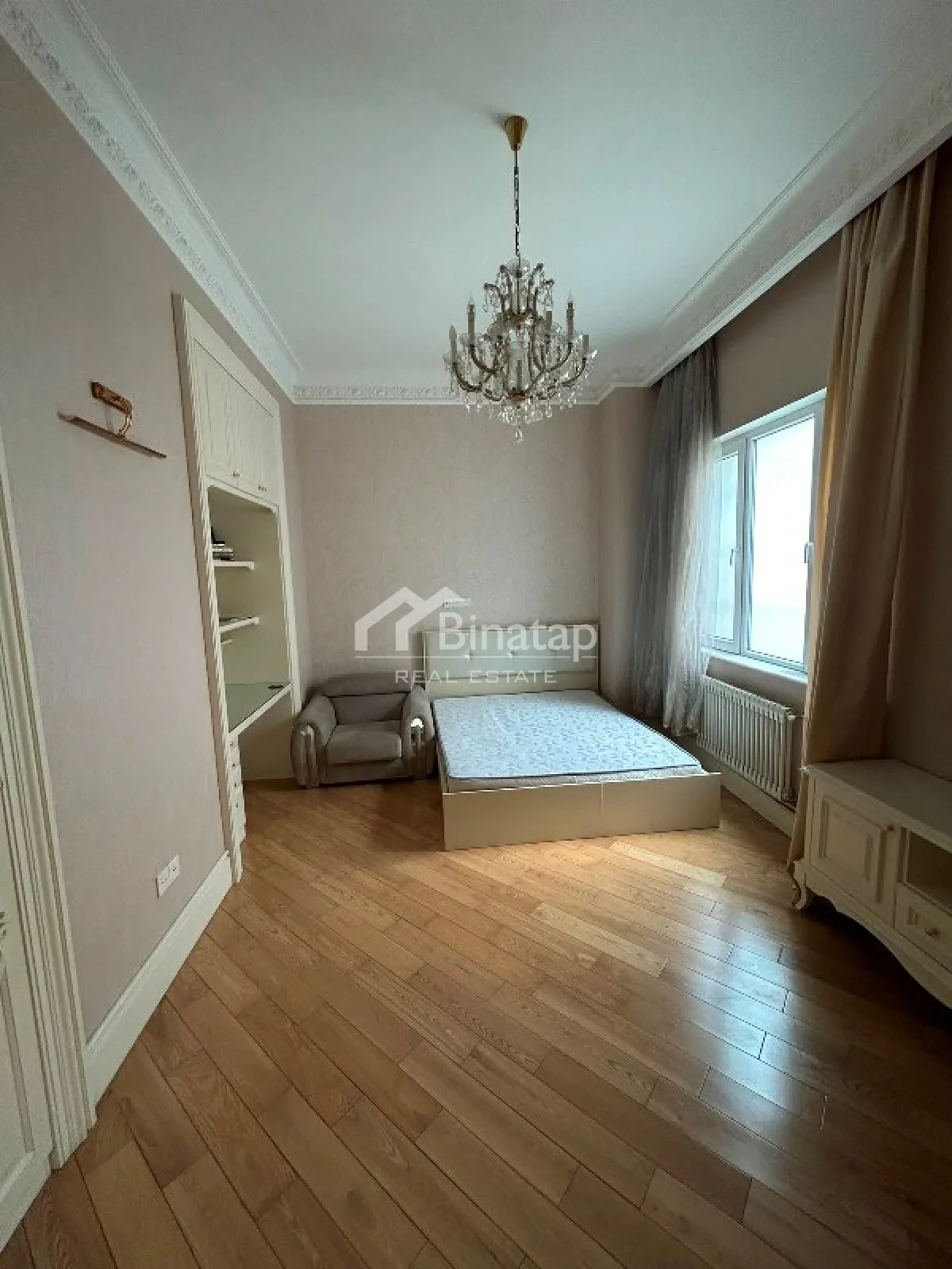 İcarəyə verilir 4 otaqlı köhnə tikili 200 m², İçərişəhər m. — şəkil 7