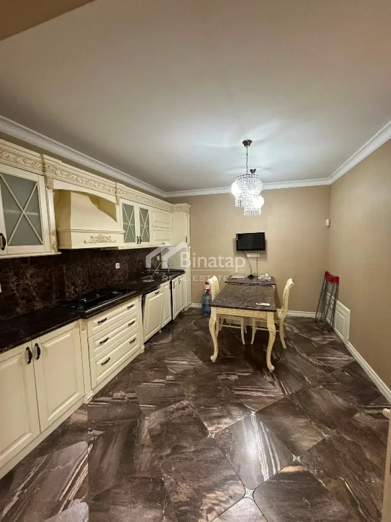 İcarəyə verilir 4 otaqlı köhnə tikili 200 m², İçərişəhər m. — şəkil 12