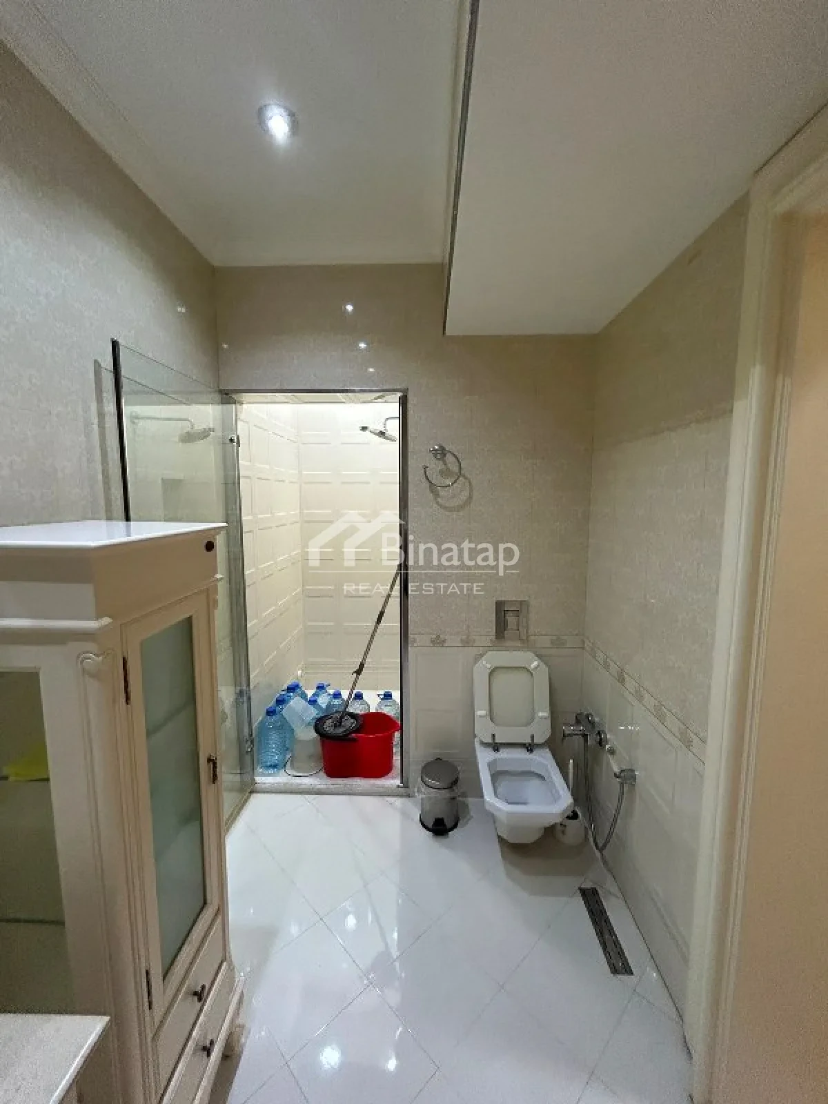 İcarəyə verilir 4 otaqlı köhnə tikili 200 m², İçərişəhər m. — şəkil 14