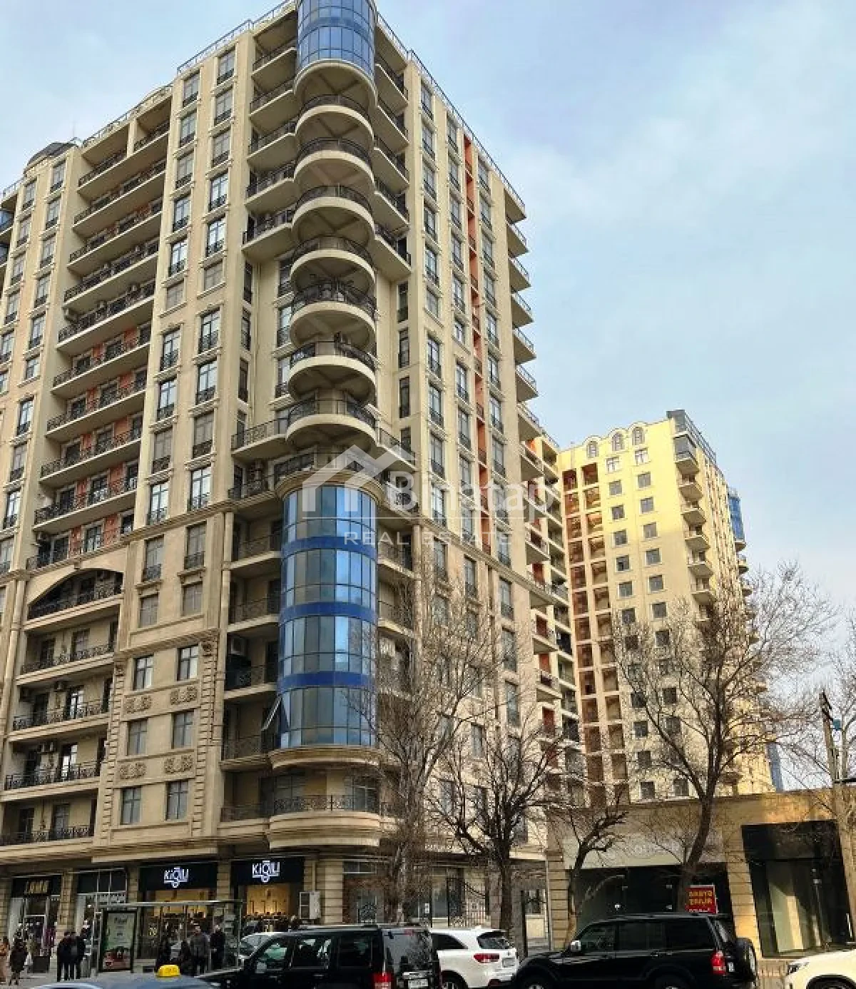Satılır 3 otaqlı yeni tikili 163 m², Elmlər Akademiyası m. — şəkil 1
