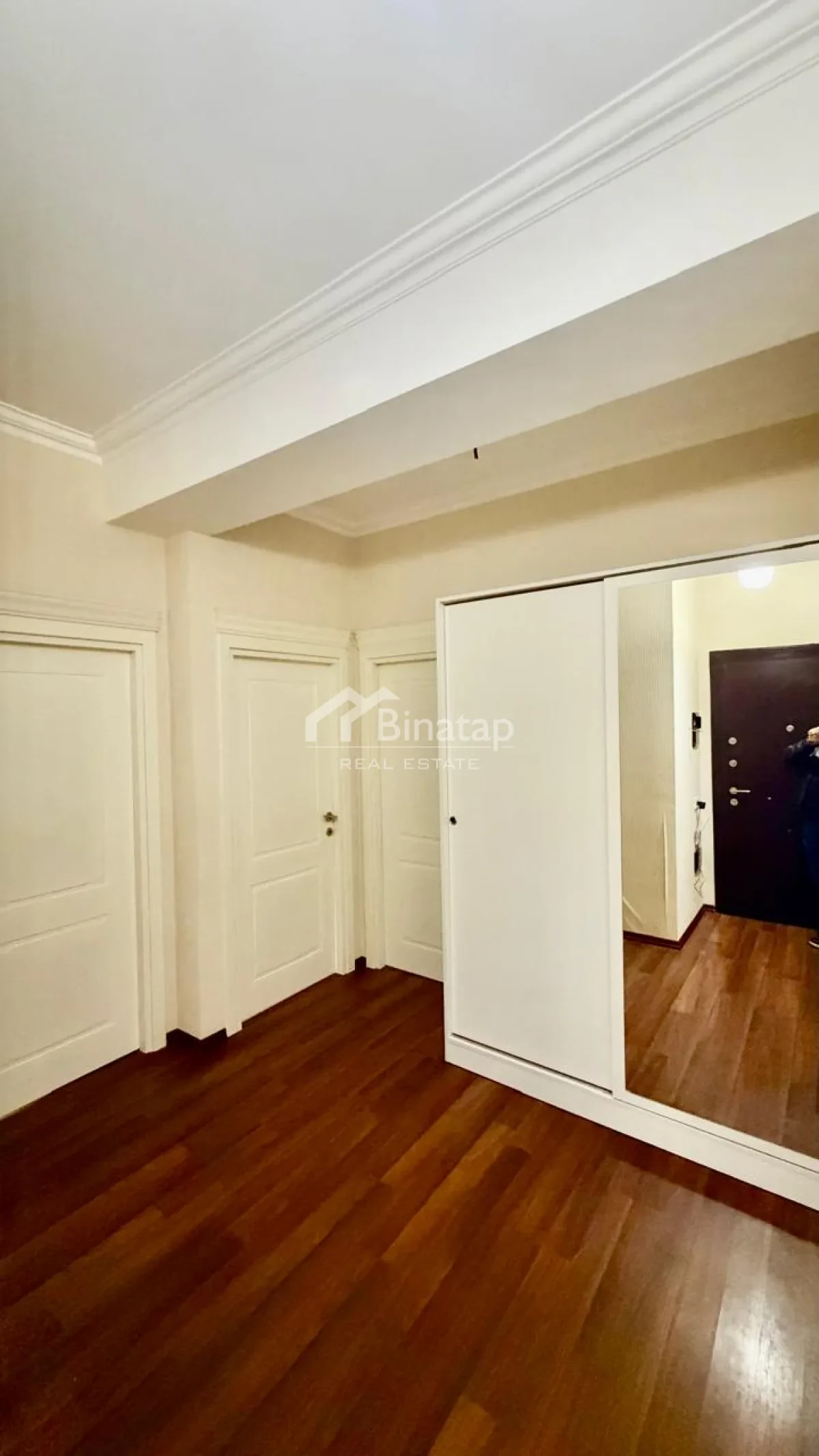 Satılır 2 otaqlı yeni tikili 70 m², İnşaatçılar m. — şəkil 3