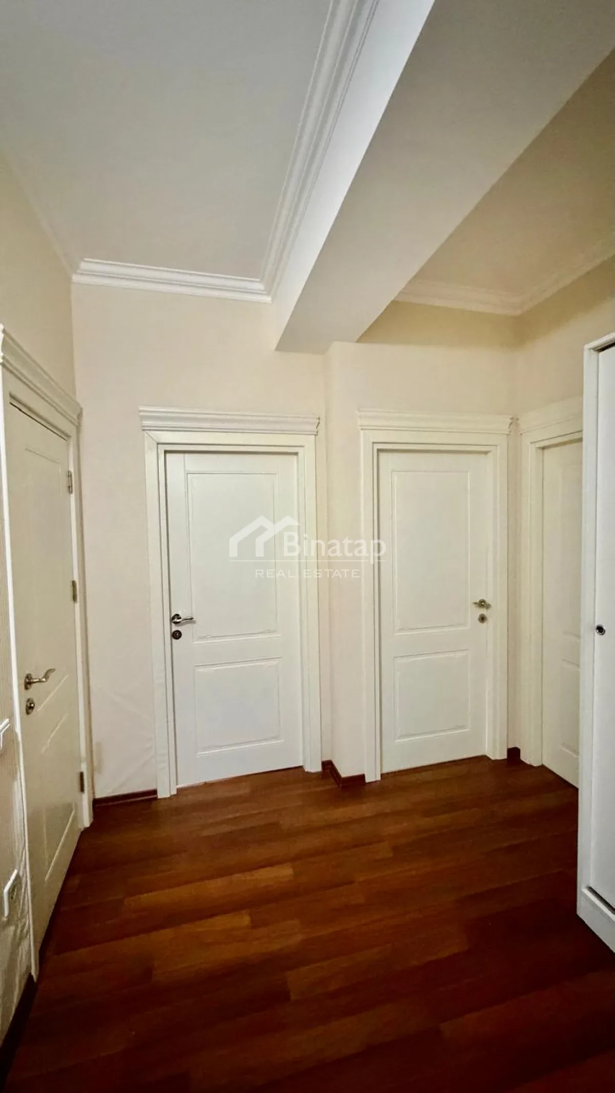 Satılır 2 otaqlı yeni tikili 70 m², İnşaatçılar m. — şəkil 4