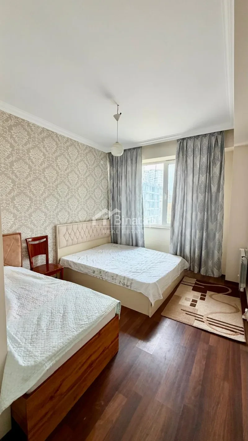 Satılır 2 otaqlı yeni tikili 70 m², İnşaatçılar m. — şəkil 7